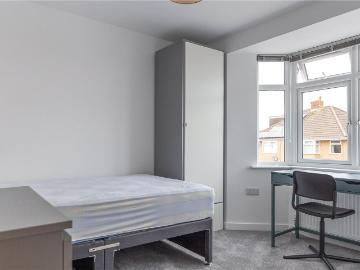 Stanley Avenue, Filton, Bristol BS34, 6 bed shared accommodation to rent, £3,900 pcm | PrimeLocation