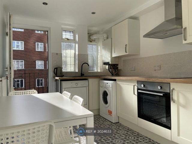 Stanley Court, Birmingham B15, 3 bed flat to rent, £1,295 pcm | PrimeLocation