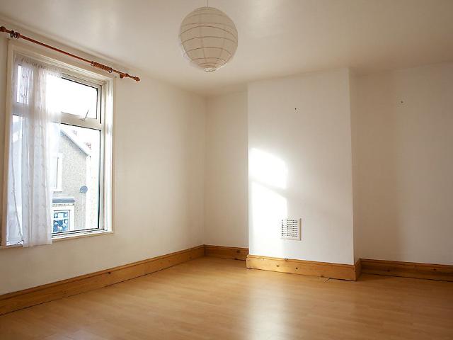 Stanley Hill, Bristol BS4, 5 bed terraced house to rent, £2,300 pcm | PrimeLocation