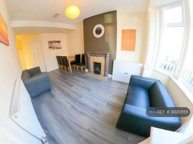 Stanley Road, Coventry, CV5 1 bed in a house share to rent £450 pcm £104 pw