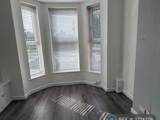 Stanley Road, Bootle, L20 1 bed flat to rent £650 pcm £150 pw