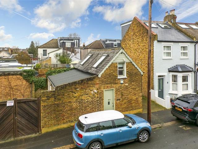 Stanley Road, Teddington TW11, 1 bed detached house to rent, £1,995 pcm | PrimeLocation