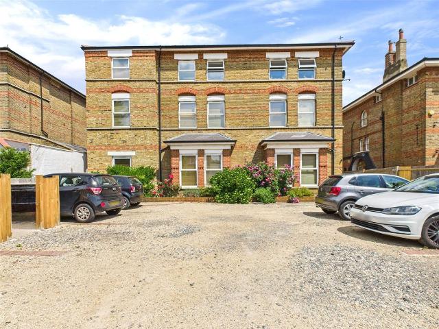 Stanley Road, Teddington TW11, 1 bed flat to rent, £1,550 pcm | PrimeLocation