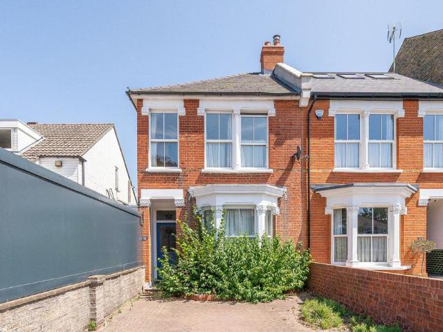 Stanley Road, Teddington, TW11 4 bed semi detached house to rent £6,998 pcm £1,615 pw