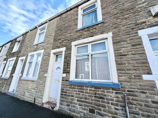Stanley Street, Brierfield BB9, 2 bed terraced house to rent, £550 pcm | PrimeLocation