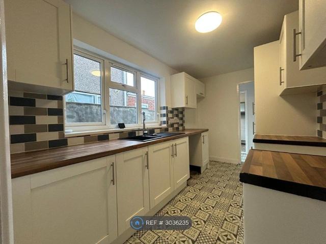 Stanley Street, Grimsby DN32, 3 bed terraced house to rent, £800 pcm | PrimeLocation
