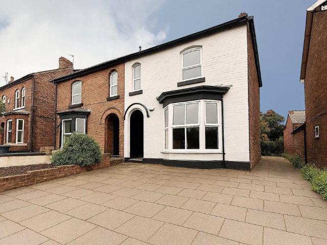 Stanley Street, Ormskirk L39 6 bed apartment to rent £3,600 pcm £831 pw