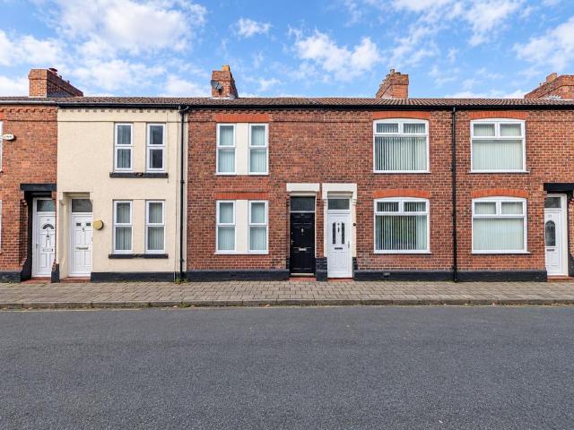 Stanley Street, Runcorn, WA7 2 bed terraced house to rent £850 pcm £196 pw