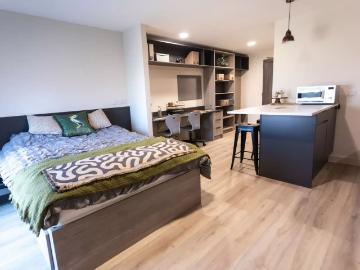 Stanley Studios, Portsmouth Has an Apartment