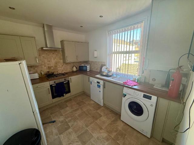 Stanley Terrace, Preston PR1, 8 bed terraced house to rent, £515 pcm | PrimeLocation