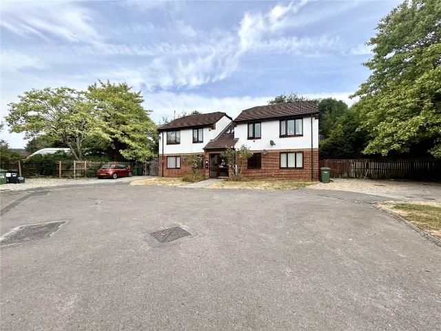 Stanley View, Dudbridge, Stroud, Gloucestershire GL5, 2 bed flat to rent, £975 pcm | PrimeLocation