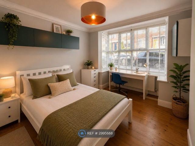 Stanmer Park Road, Brighton BN1, 3 bed shared accommodation to rent, £2,323 pcm | PrimeLocation