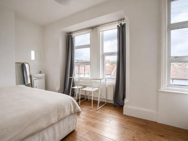 Stanmer Villas, BN1 6 bed house to rent £2,990 pcm £690 pw