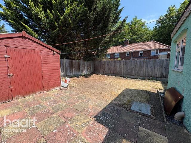 Stannard Road, Norwich 3 bed terraced house to rent £1,300 pcm £300 pw