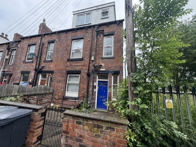 Stanningley Road, Armley, Leeds LS12, 1 bed flat to rent, £625 pcm | PrimeLocation