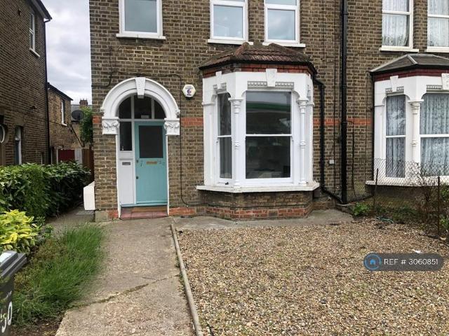 Stanstead Road, London, SE23 Studio to rent £1,150 pcm £265 pw
