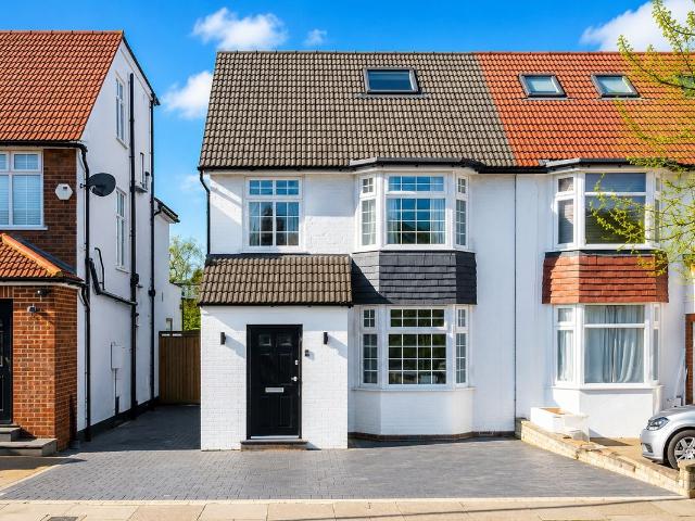 Stanway Gardens, Edgware HA8, 4 bed semi detached house to rent, £4,000 pcm | PrimeLocation