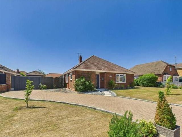Stanway, Lucy Close, Colchester, 3 Bedroom Bungalow