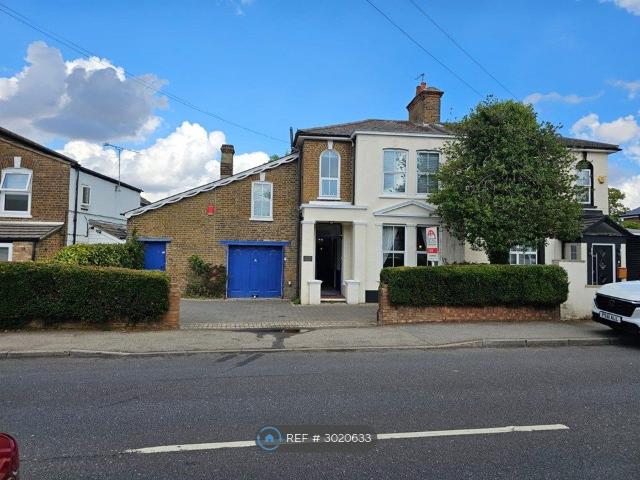 Stanwell Road, Ashford TW15, 4 bed semi detached house to rent, £3,200 pcm | PrimeLocation