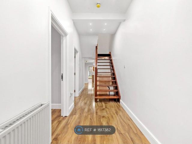 Stanwell Road, Ashford TW15, 4 bed semi detached house to rent, £2,495 pcm | PrimeLocation