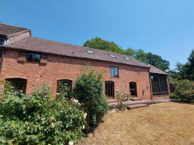 Stanton Long, TF13 4 bed barn conversion to rent £2,250 pcm £519 pw