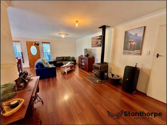 Stanthorpe – Prime Position with Great Views and an Amazing Entertainment Deck
