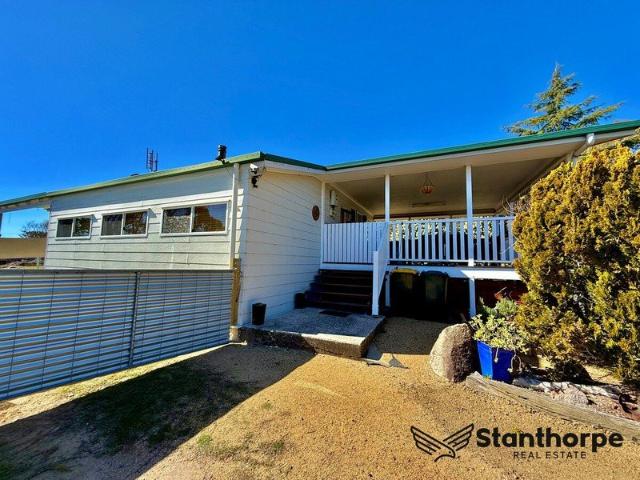 Stanthorpe Prime Position with Great Views and an Amazing Entertainment Deck