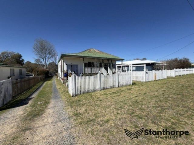 STANTHORPE QUARTPOT CREEK FRONTAGE 1,434M2 GREAT WATFRONT PARK LOCATION