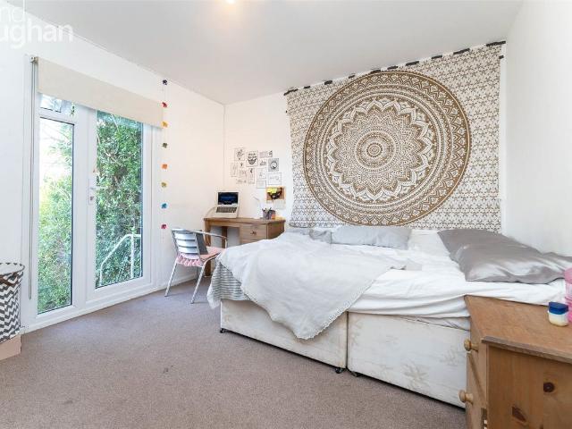 Staplefield Drive, Brighton, East Sussex BN2, 5 bed semi detached house to rent, £2,600 pcm | PrimeLocation