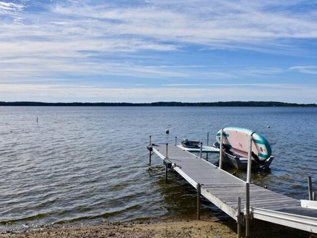 Staples Shore Rd, Lakeville, Home For Sale