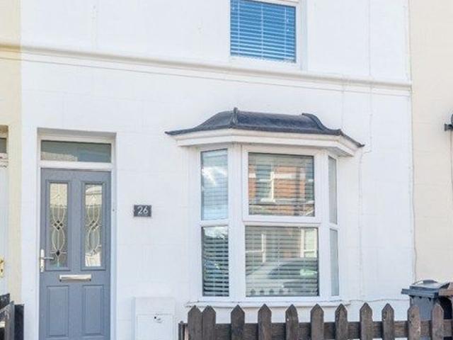 Star Road, Ashford TN24, 2 bed terraced house to rent, £1,250 pcm | PrimeLocation