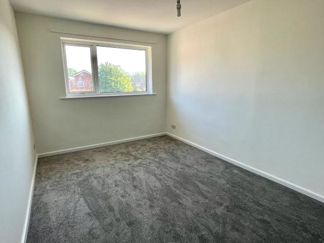 Star Road, Uxbridge UB10, 2 bed flat to rent, £1,725 pcm | PrimeLocation