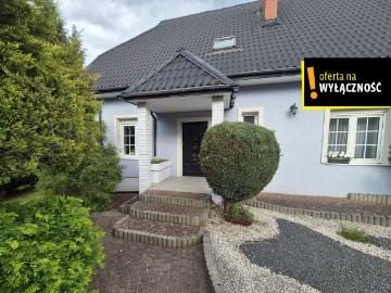 Przestronny dom 150 m2 na sprzedaż w Starachowicach