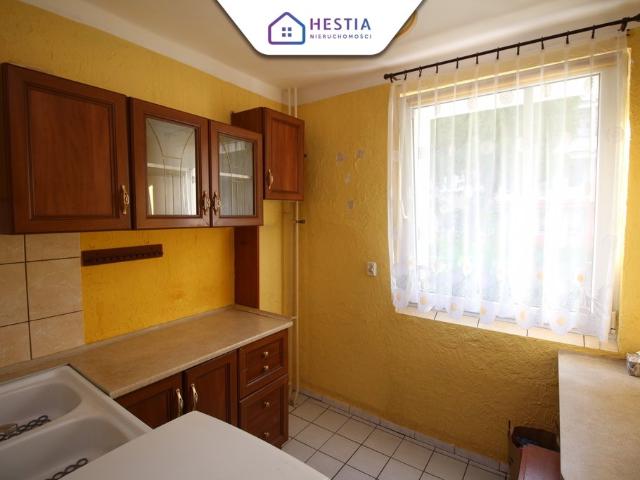Sprzedam ustawne 2 pokojowe mieszkanie 45 m² z balkonem