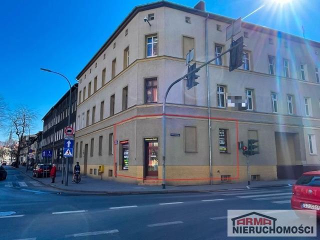Lokal 47,5 m² w centrum Stargardu, wejście z ulicy polecam!