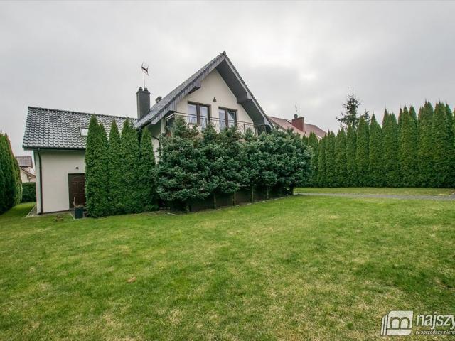 Dom wolnostojący 190 m2 z garażem i ogrodem