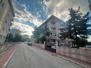 Star'dan Binkonut Mah Satılık 2+1 Site İçinde Daire