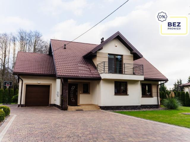 Dom z dużym ogrodem i przestronnym salonem w Starych Kupiskach