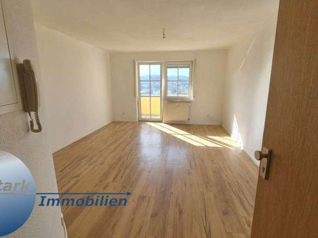 Stark! Helle 2 Raum Wohnung im Zentrum !