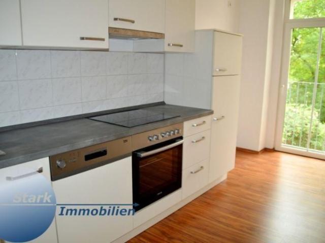 STARK! Kleine 2 Raum Wohnung mit EBK!