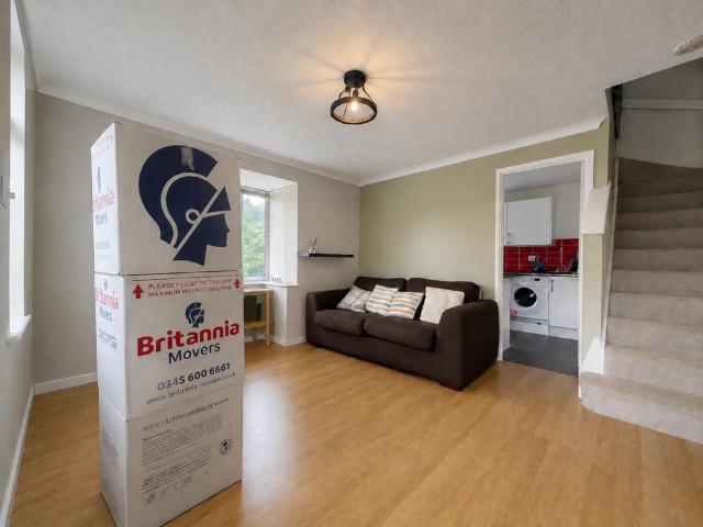 Starina Gardens, Waterlooville