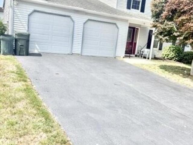 Starlight Rd, Howell, Home For Sale