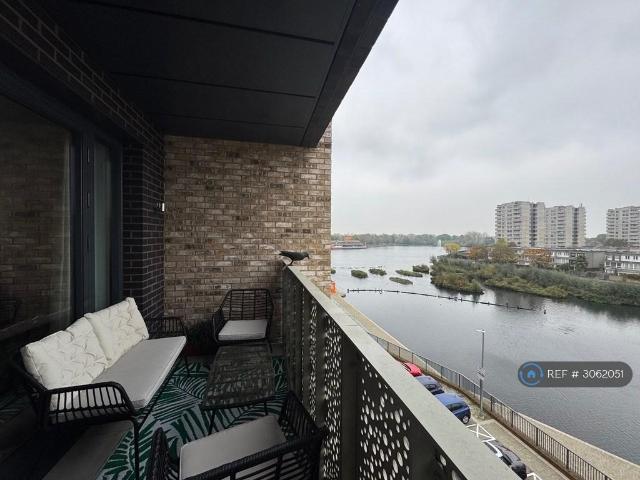 Starling Court, London, SE2 1 bed flat to rent £1,750 pcm £404 pw