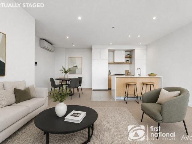 Start new living lifestyle from Caulfield North!