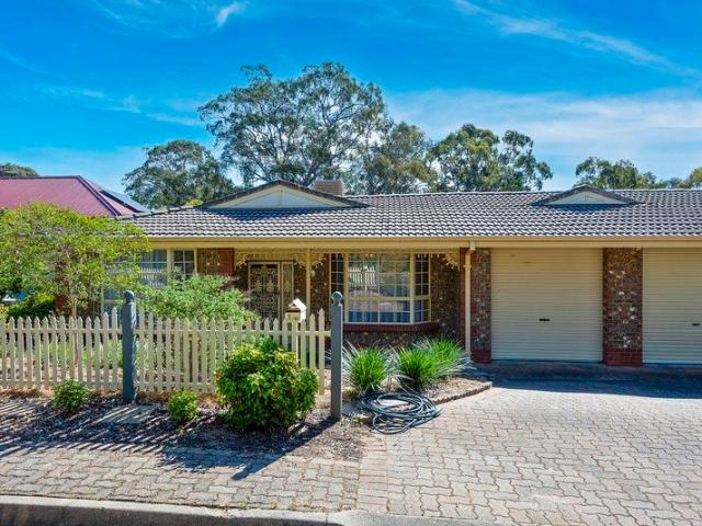 Starting Out or Slowing Down in Boutique Lifestyle Locale Torrens Tittle with no Outgoings