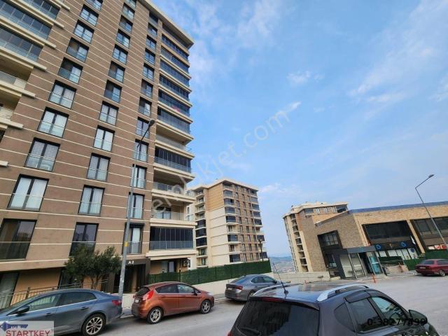 Startkey Yönden Baltoklarda Geniş Şehir Manzaralı Cambalkonlu3+1