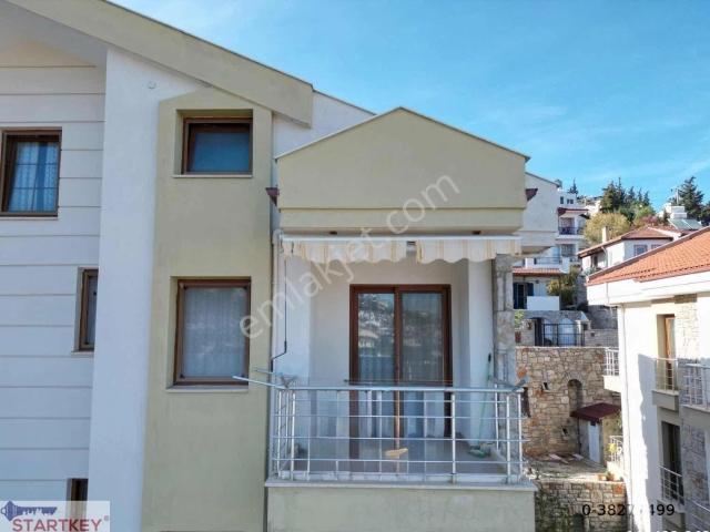 Startkey Pelit Merkezde Denize Yürüme Mesafesinde 4+1 Daire