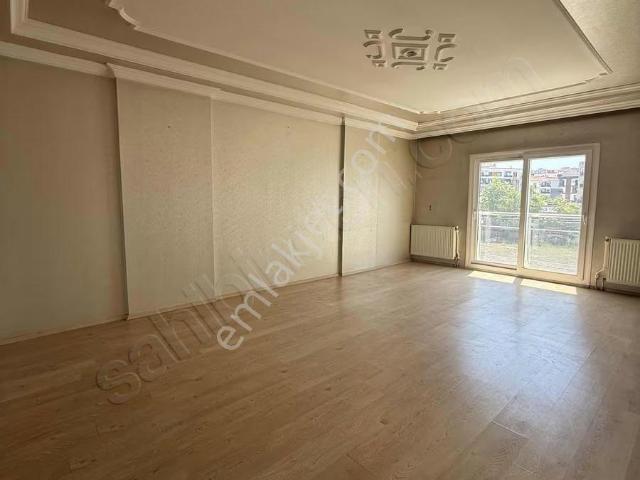 Startkey Star Gayrimenkul'den Kiralık 3+1 Daire