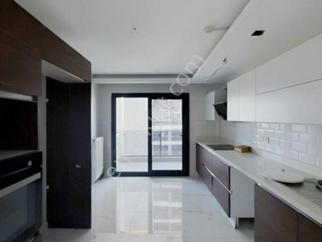 Startkey Star Gayrimenkul'den Life City'de Satılık 3+1