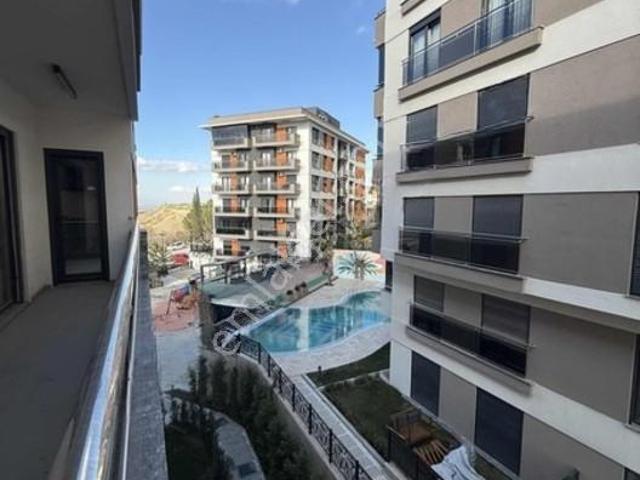 Startkey Star'dan Lidya Garden Projesin'de Satılık 4+1 Arakat